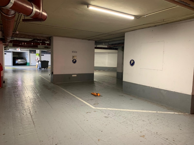 FOR RENT – SPACIOUS PARKING SPACE – MILLEFIORI, MO..