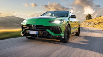 LAMBORGHINI URUS PERFORMANTE RENTAL
Meet the Lambo..