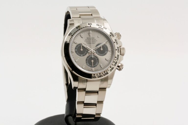 ROLEX DAYTONA COSMOGRAPH – 18K WHITE GOLD – BOX & ..