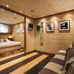 32m-Yacht-CAPPUCCINO-9564-55