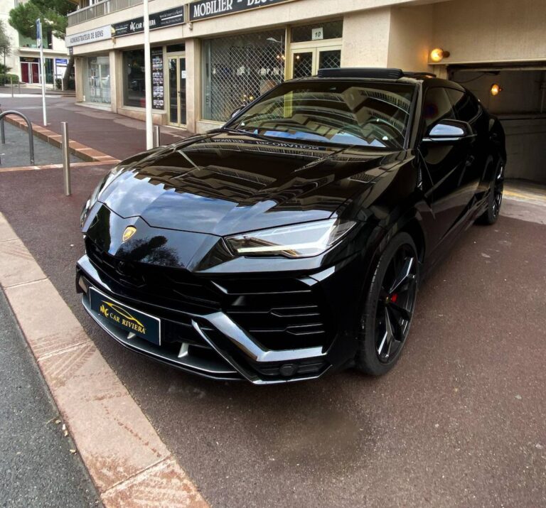 LAMBORGHINI URUS RENTAL – FRENCH RIVIERA
The Lambo..