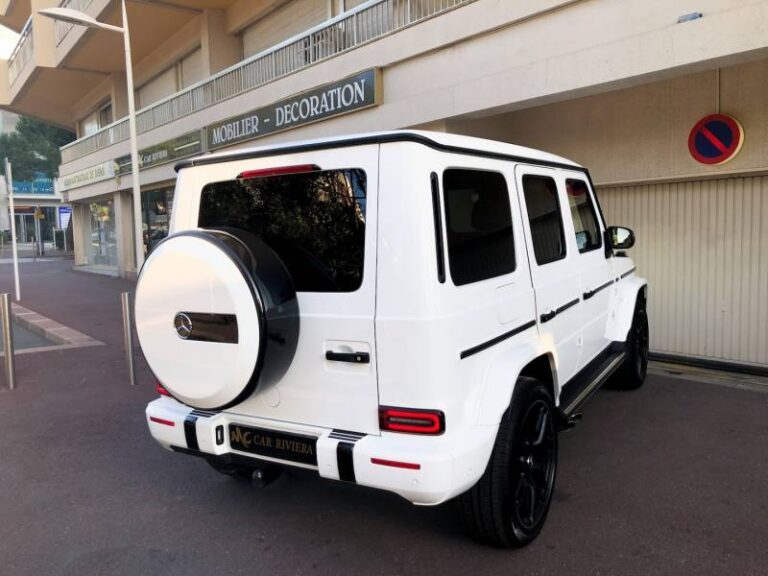 MERCEDES G-CLASS RENTAL – FRENCH RIVIERA
Experienc..