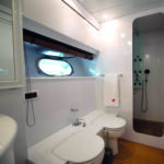 KISS_Double_Bath-scaled-1