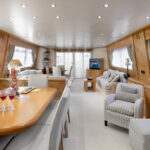 andilis_saloon_2