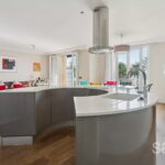 Exceptional Seafront Apartment – Gallery 3