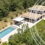 Exceptional furnished villa in the prestigious Domaine de Terre Blanche – Featured