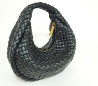 BOTTEGA VENETA JODIE PADDED HANDBAG IN BLACK LEATH..