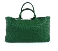 BOTTEGA VENETA GREEN CABAT BAG – BRAIDED LAMBSKIN
..
