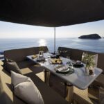charter_motor_yacht_solaris_shaded_flybridge