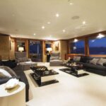 746-yacht-motor-yacht-endless-summer-main-salon-2-jpg-1600×1080-1