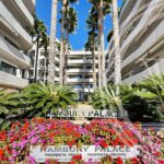 Menton Seafront Gem — Luxury 2-Bedroom with Panoramic Sea View – Gallery 1