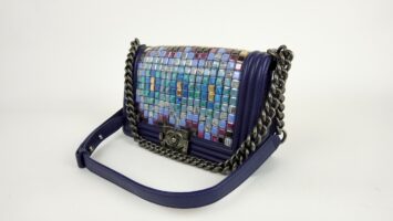 CHANEL MOSAIC BOY SHOULDER BAG IN NAVY BLUE LAMBSK..