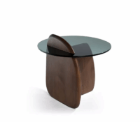 SHARK SIDE TABLE – DESIGN BY JUAM DESIGN STUDIO

P..