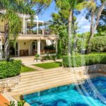 Elegant Renovated Villa with Beautiful View in Saint-Jean-Cap-Ferrat – Gallery 8