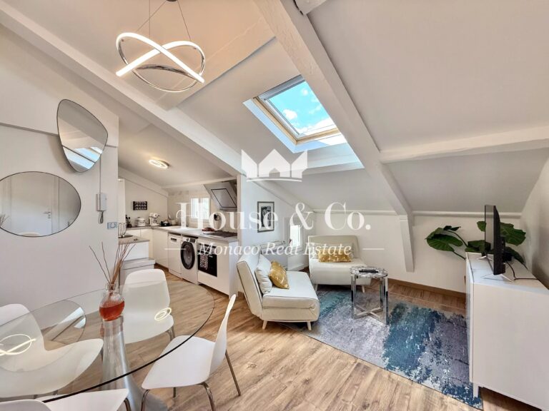 FOR SALE – 3-ROOM APARTMENT – LA CONDAMINE
Price: ..