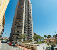 FOR RENT – SPACIOUS STUDIO WITH SEA AND CASINO VIE..