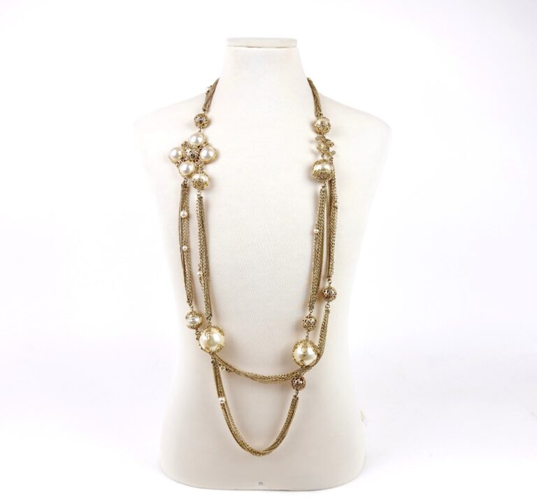 CHANEL MULTI-CHAIN NECKLACE OR BELT – GOLD-TONE ME..
