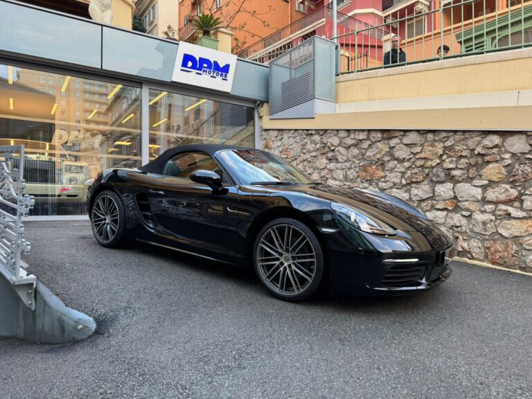 PORSCHE BOXSTER 718 2.0 PDK 300 HP – MONACO
Price:..