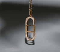 CHARLOTTE.B – EXPLORER SAUTOIR

Price: €3,500 (VAT..