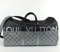 LOUIS VUITTON KEEPALL BANDOULIÈRE 50 – TRAVEL BAG
..