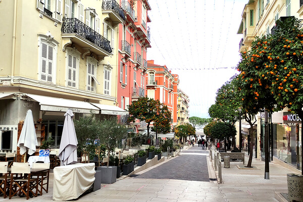 FOR RENT – CONDAMINE – CELLAR IN BOURGEOIS BUILDIN..