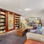 Characterful country house in a green setting – Gallery 2