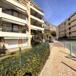 One bedroom apartment with terrace and parking space, in the beautiful district of Garavan, sole agency – Gallery 2
