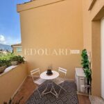 One bedroom duplex apartment in the sought-after district of Plateau du Cap, sole agency – Gallery 2