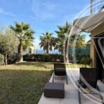 Modern 2-Bedroom Apartment with Pool, Garden & Terrace – Gallery 3
