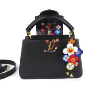 LOUIS VUITTON CAPUCINES HANDBAG IN BLACK LEATHER

..