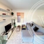 Modern 2-Bedroom Apartment with Pool, Garden & Terrace – Gallery 8