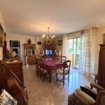 Ideally located in Menton, two bedroom apartment with three balconies and large garage, sole agency – Gallery 1