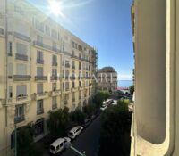 Three bedroom apartment with two nice balconies and cellar, on the third floor of a beautiful old style building