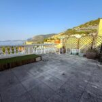 Ideally located in Cap d’Ail, penthouse with great terrace, breathtaking sea view and two parking spaces – Gallery 7