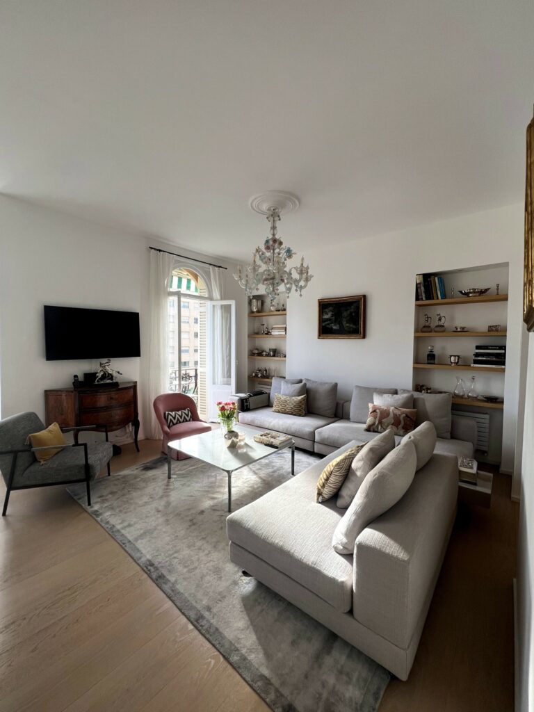 FOR SALE – LA ROUSSE-SAINT ROMAN – LA RADIEUSE – S..