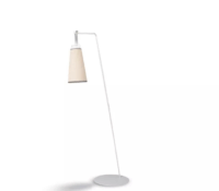 SASHA – FLOOR LAMP WITH WHITE CABLE

– Size: 42 × ..