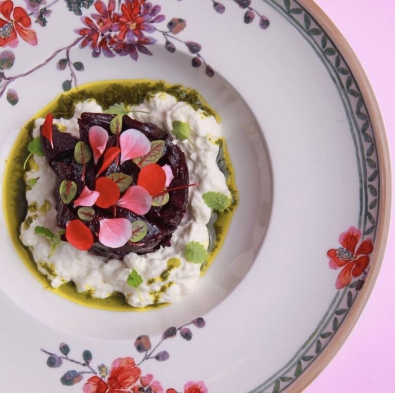PRIVATE CHEF Disponible  My name is Yuliia Angelo..