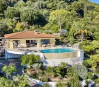 FOR RENT – ROQUEBRUNE-CAP-MARTIN – VILLA FELICIA
P..