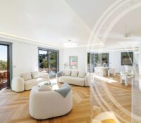 Newly Renovated Turn-key Duplex with Panoramic Sea Views in Roquebrune-Cap-Martin