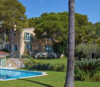 Sale fully renovated property with sea view , Saint Jean Cap Ferrat