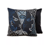 ORPHÉE – COUPLE CUSHION

Price: €200
Brand: Roche ..