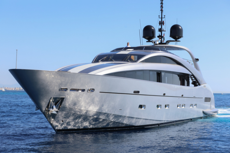 YACHT CHARTER – M/Y MATSU
Charter Price:
From €99,..