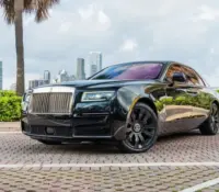 ROLLS-ROYCE GHOST RENTAL
Class: Ultra-Luxury Sedan..