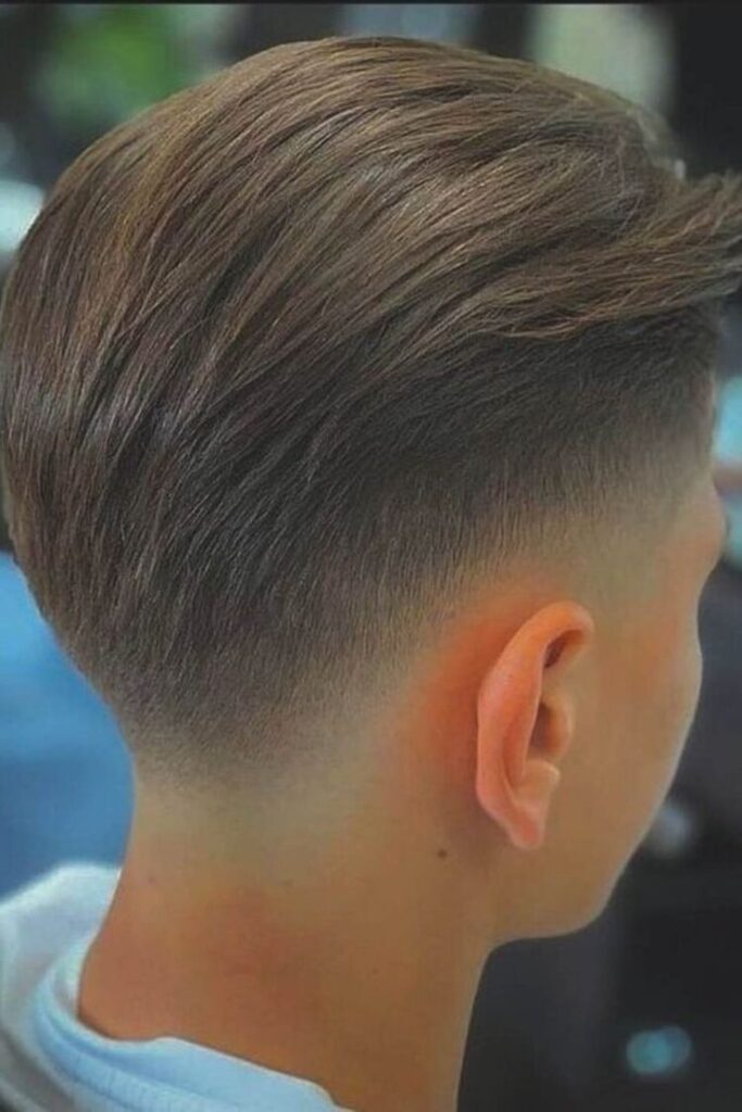 KIDS HAIRCUTPrice: 20-40 EURProfessional kids’ ..