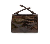 ENVELOPE-STYLE CROCO BAG
Price: €2,150
Brand: Bott..