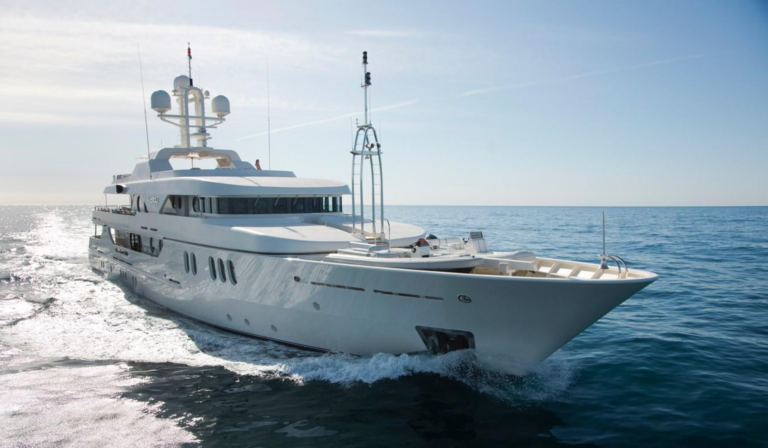 YACHT CHARTER – M/Y MERCURY
Charter Price:
From €1..