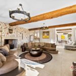 A beautifully Renovated 16th Century Bastide with Panoramic Views – Gallery 3