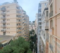 FOR RENT – CHARMING 2-ROOM APARTMENT – LA ROUSSE