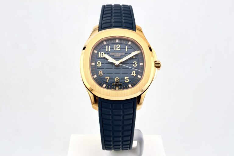 PATEK PHILIPPE AQUANAUT ROSE GOLD – BLUE DIAL – UN..