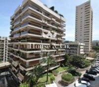 Carré d’Or – Four-Room Apartment for Rent – Les Acanthes